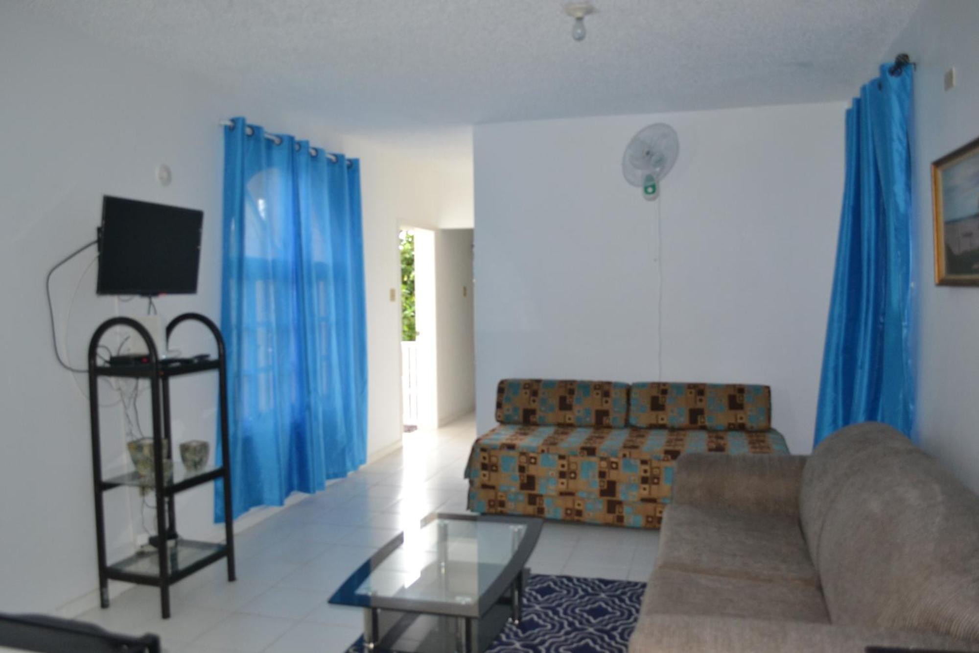 Sky Castles Apt H6 Ocho Rios Exteriér fotografie
